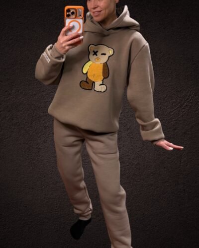 Laisvalaikio kostiumas