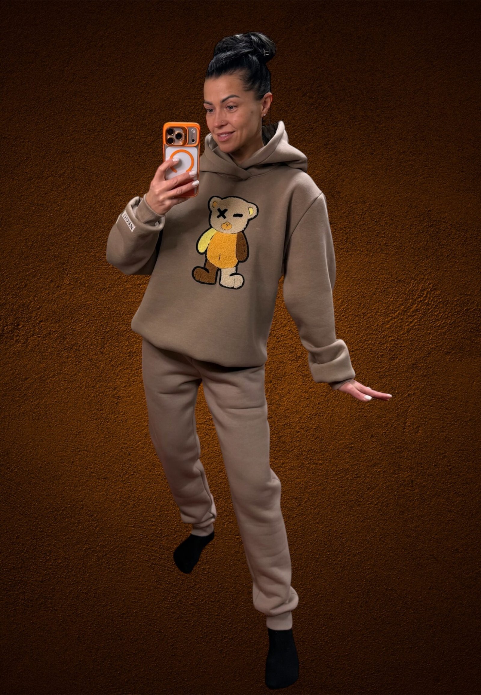 Laisvalaikio kostiumelis 1